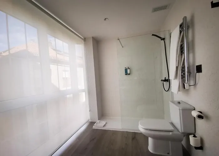 Отель Don Rodrigo 3*